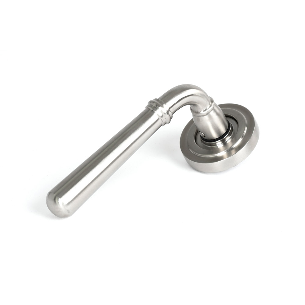 From the Anvil Marine 316 Stainless Steel Newbury Lever on Rose Set (Art Deco) - Satin